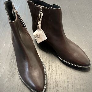 NEW Geox Boot Dark Chocolate Brown 36.5